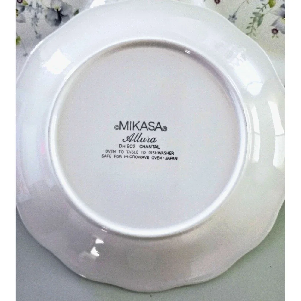 5 Mikasa Allura Chantal Pattern Bread/Dessert Plates DH 902 Vintage 1980s